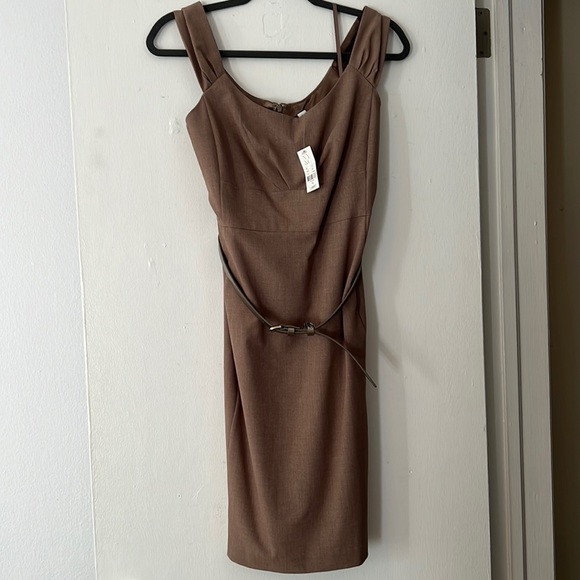 New York & Company - Picture 1 of 5